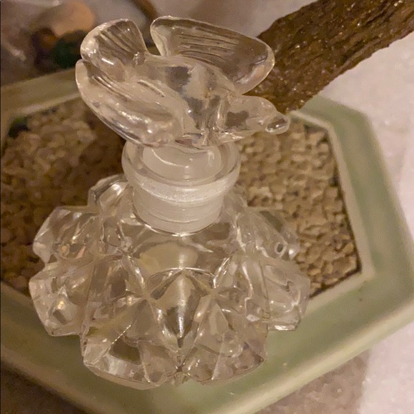 Vintage crystal battle